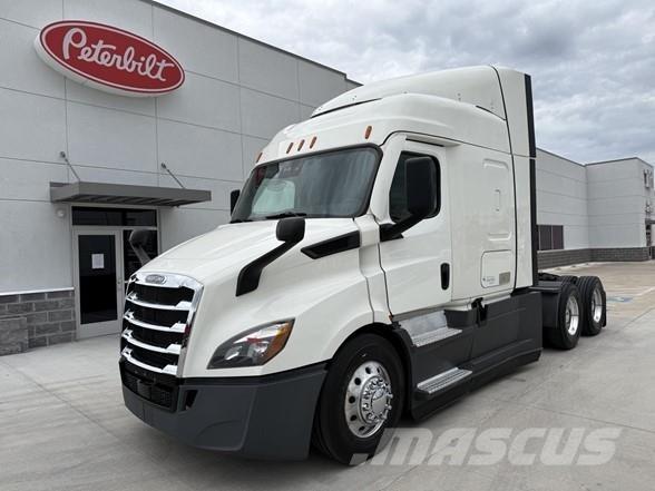 Freightliner CASCADIA 116 Τράκτορες