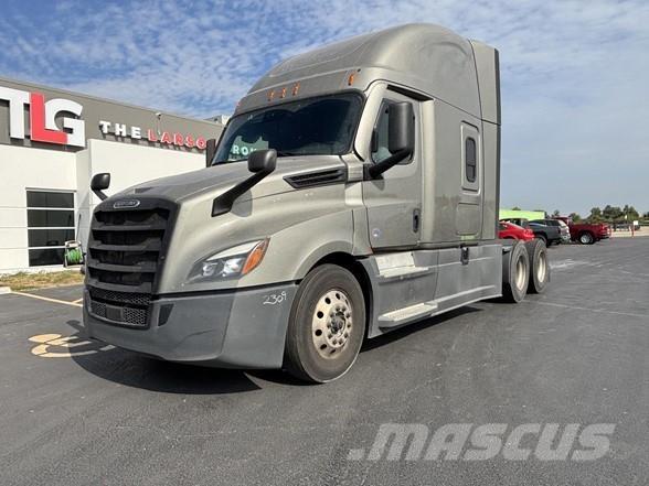 Freightliner CASCADIA 126 Τράκτορες