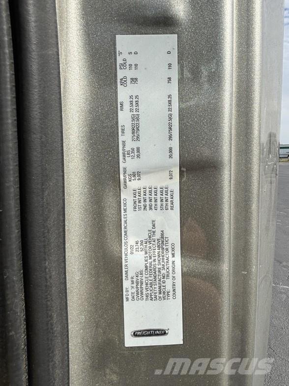 Freightliner CASCADIA 126 Τράκτορες