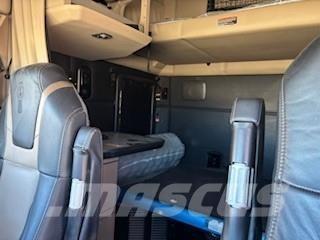 Kenworth T680 Τράκτορες