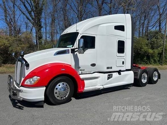 Kenworth T680 Τράκτορες