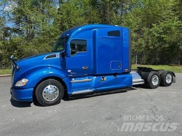 Kenworth T680 Τράκτορες