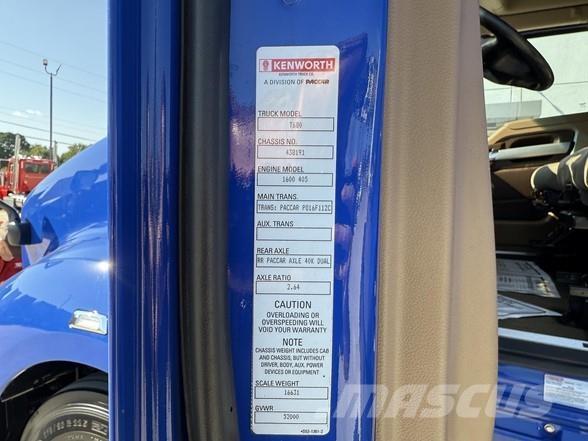 Kenworth T680 Τράκτορες