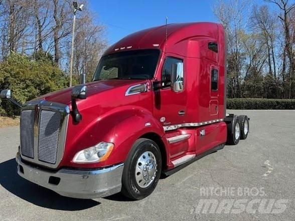 Kenworth T680 Τράκτορες