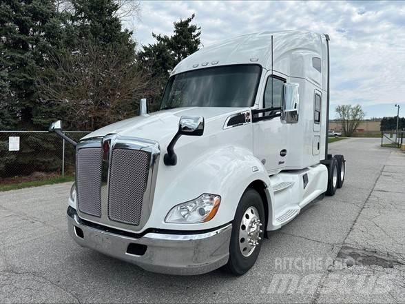 Kenworth T680 Τράκτορες