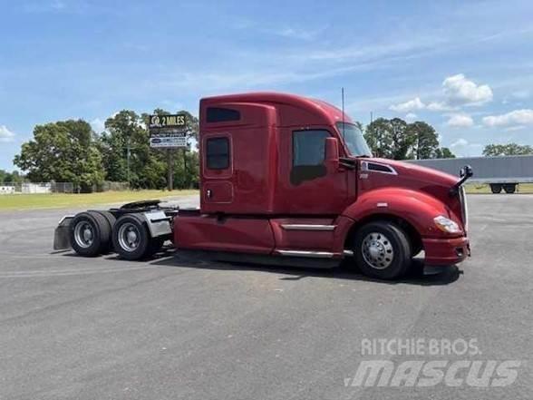 Kenworth T680 Τράκτορες