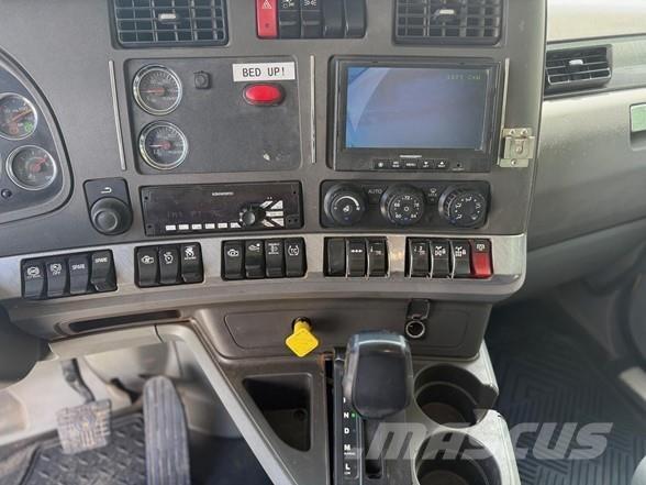 Kenworth T880 Φορτηγά Ανατροπή