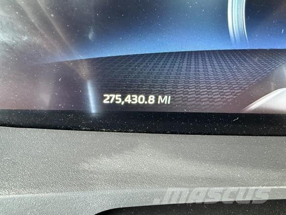 Kenworth T880 Τράκτορες