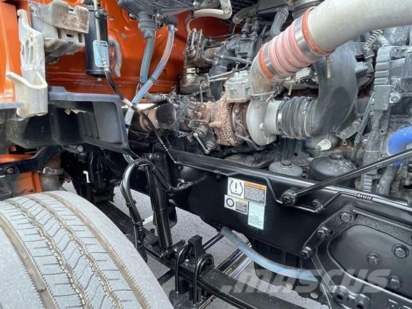 Kenworth T880 Τράκτορες