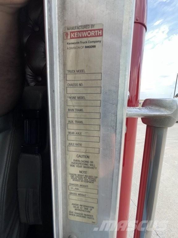 Kenworth W900B Τράκτορες