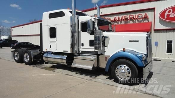 Kenworth W900L Τράκτορες