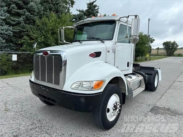Peterbilt 337 Τράκτορες