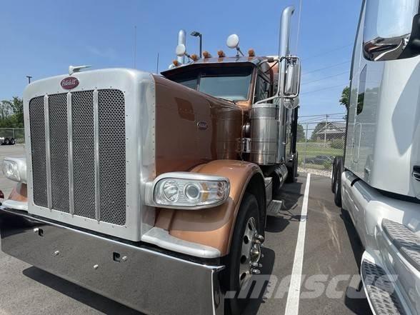 Peterbilt 389 Τράκτορες