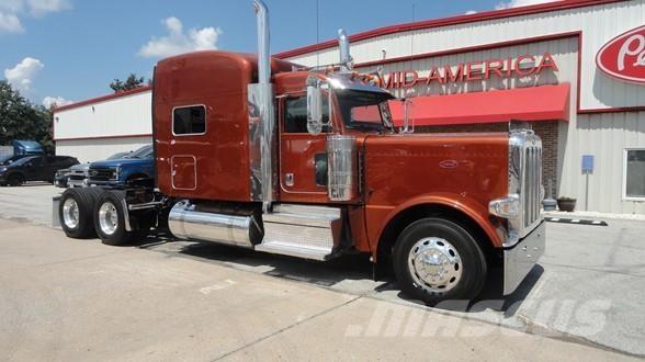 Peterbilt 389 Τράκτορες