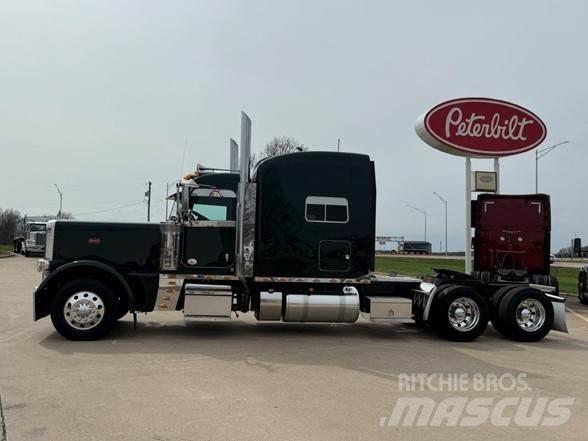 Peterbilt 389 Τράκτορες