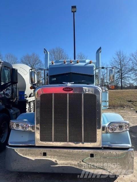 Peterbilt 389 Τράκτορες