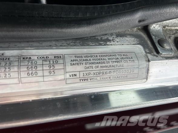 Peterbilt 389 Τράκτορες