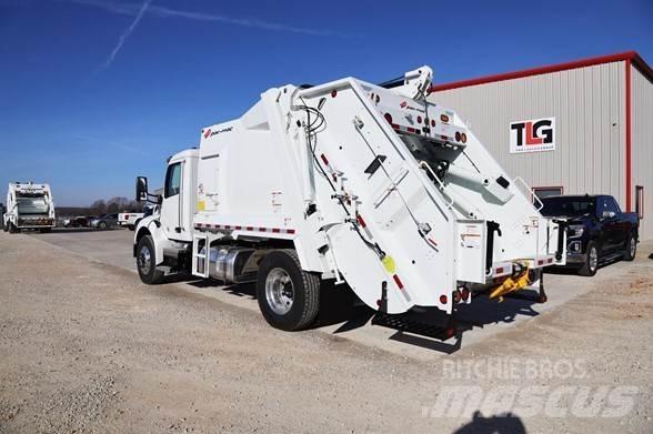 Peterbilt 536 Απορριμματοφόρα