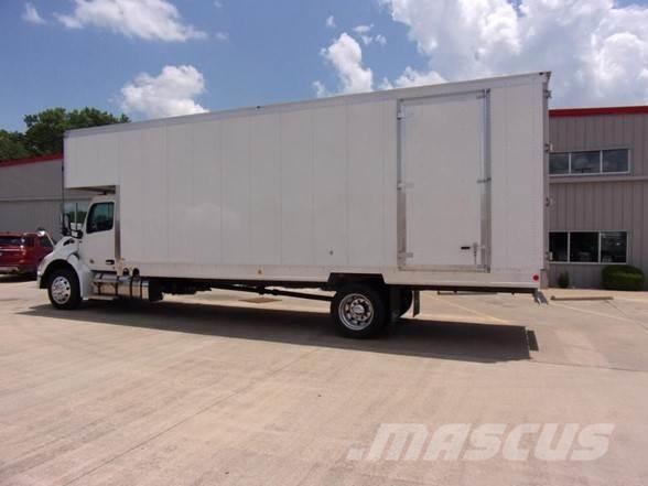 Peterbilt 536 Φορτηγά Κόφα