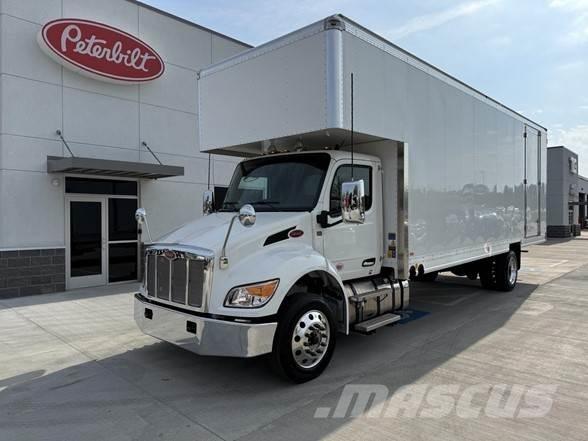 Peterbilt 536 Φορτηγά Κόφα