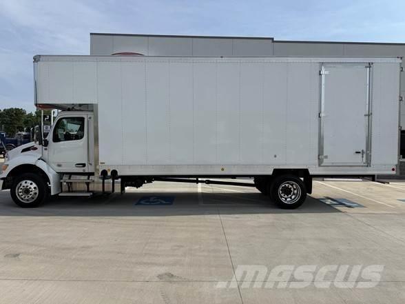 Peterbilt 536 Φορτηγά Κόφα