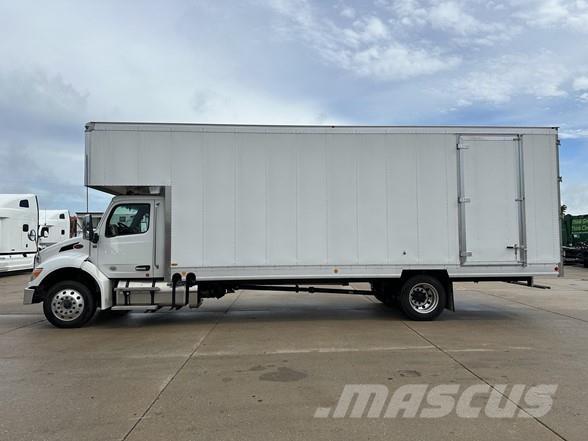 Peterbilt 536 Φορτηγά Κόφα