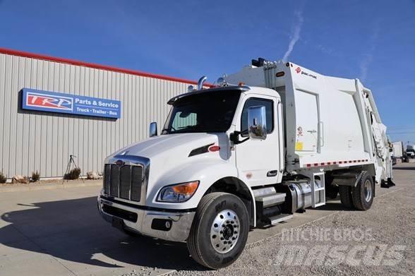 Peterbilt 537 Απορριμματοφόρα