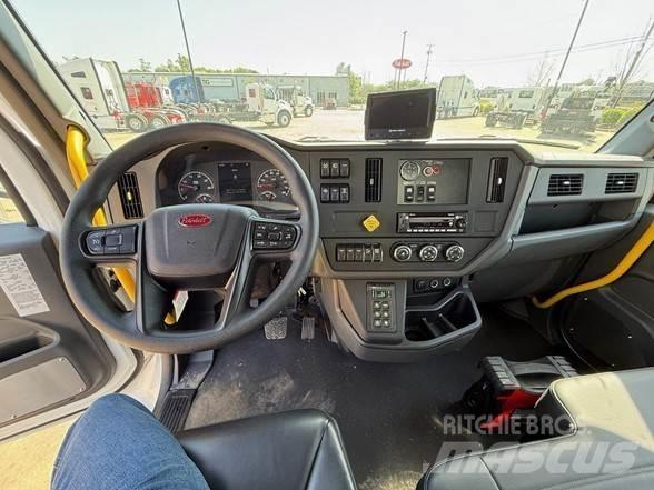 Peterbilt 537 Απορριμματοφόρα