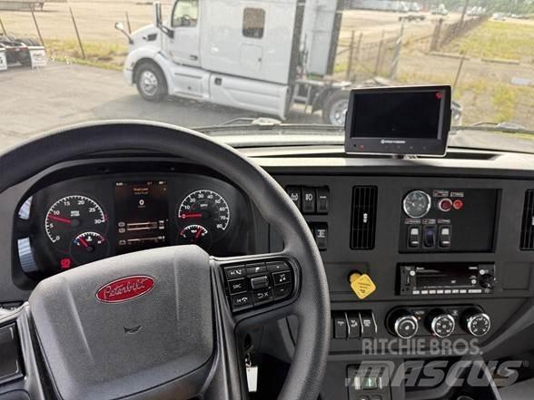 Peterbilt 537 Απορριμματοφόρα
