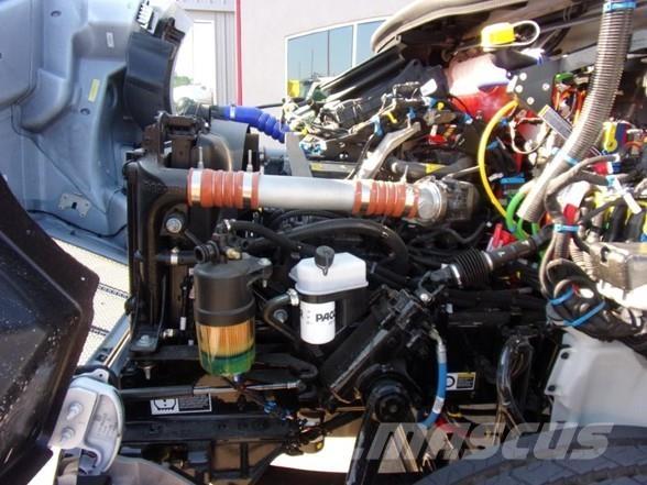 Peterbilt 537 Φορτηγά Kαρότσα με ανοιγόμενα πλαϊνά