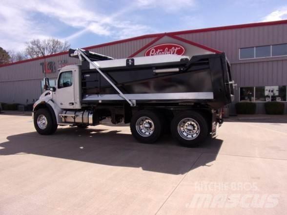 Peterbilt 548 Φορτηγά Ανατροπή
