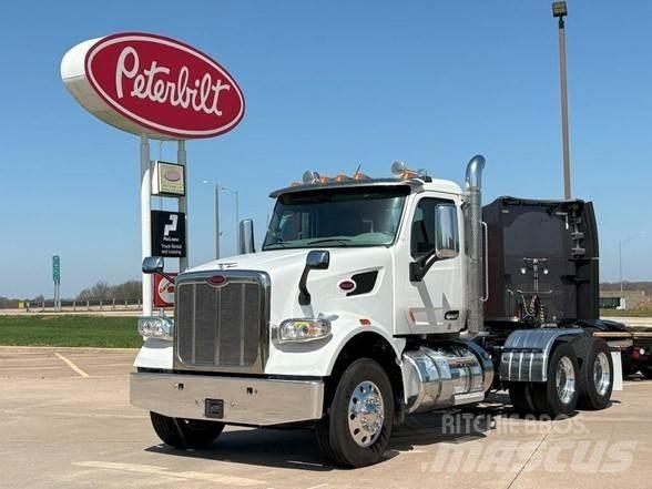 Peterbilt 567 Τράκτορες