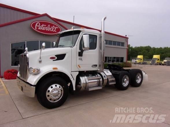 Peterbilt 567 Τράκτορες