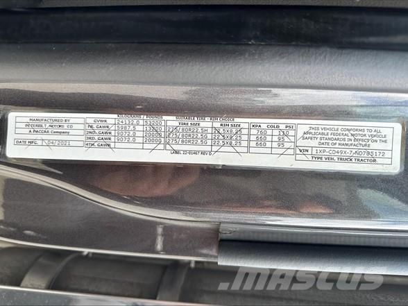 Peterbilt 567 Τράκτορες