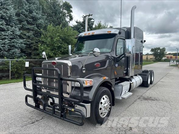 Peterbilt 567 Τράκτορες