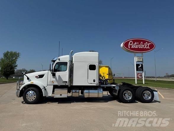Peterbilt 567 Τράκτορες