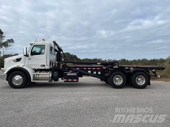 Peterbilt 567 Απορριμματοφόρα