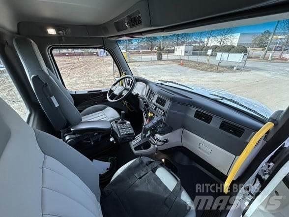 Peterbilt 567 Κατασκευές - Άλλα