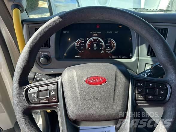 Peterbilt 567 Απορριμματοφόρα