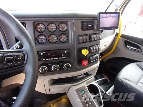 Peterbilt 567 Φορτηγά Ανατροπή