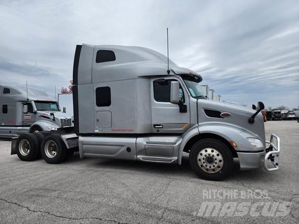 Peterbilt 579 Τράκτορες