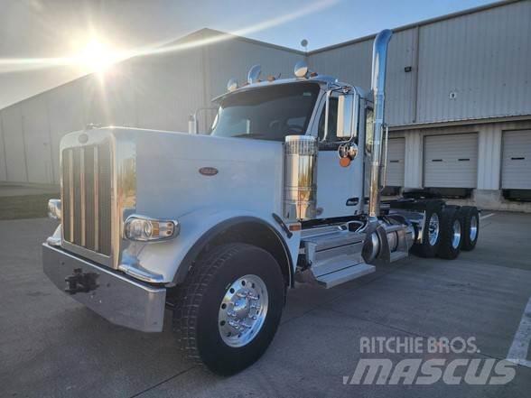 Peterbilt 589 Τράκτορες