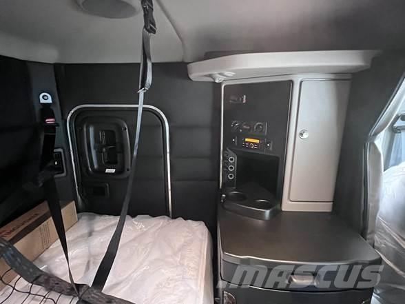 Peterbilt 589 Τράκτορες