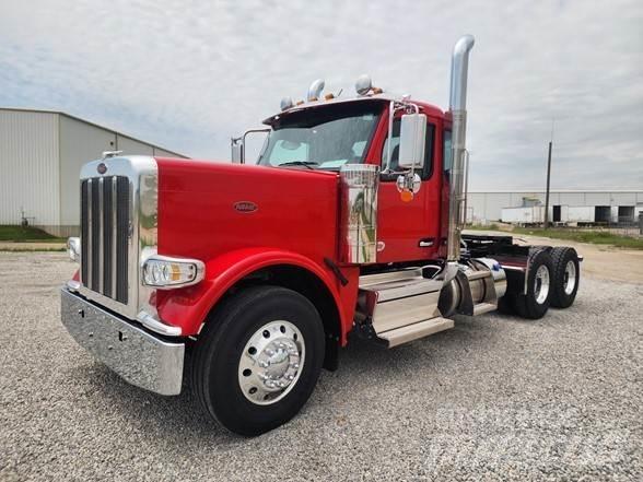 Peterbilt 589 Τράκτορες