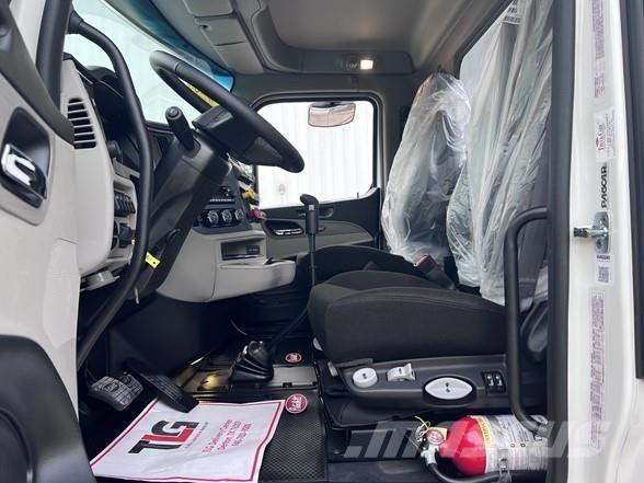 Peterbilt 589 Τράκτορες