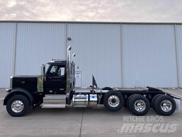 Peterbilt 589 Τράκτορες