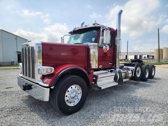 Peterbilt 589 Τράκτορες
