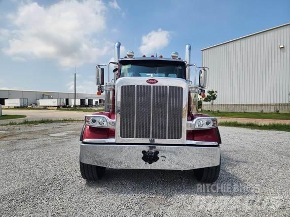 Peterbilt 589 Τράκτορες