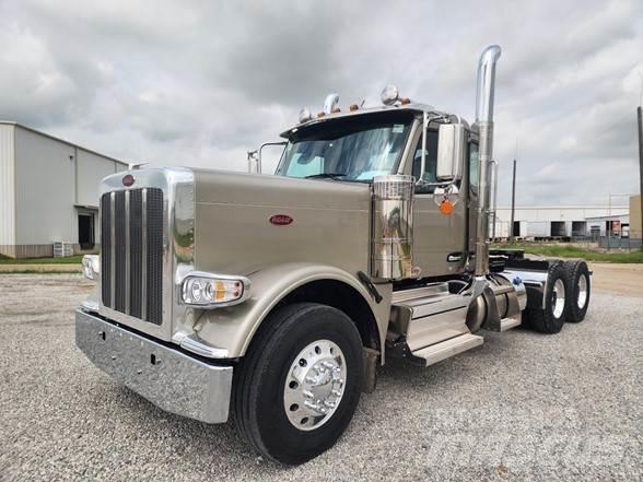 Peterbilt 589 Τράκτορες