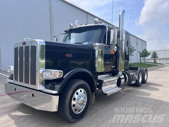 Peterbilt 589 Τράκτορες
